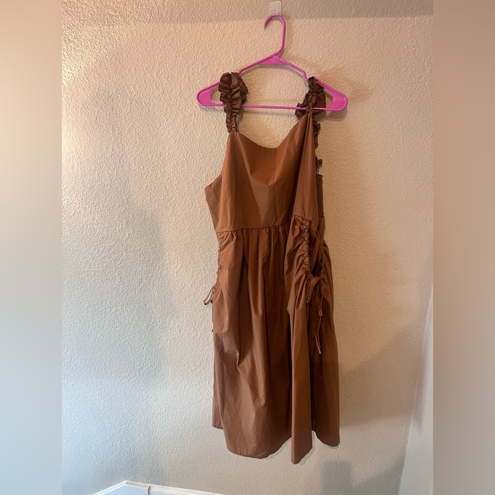 *READ DESCRIPTION* BloomChic Brown  Midi Sundress